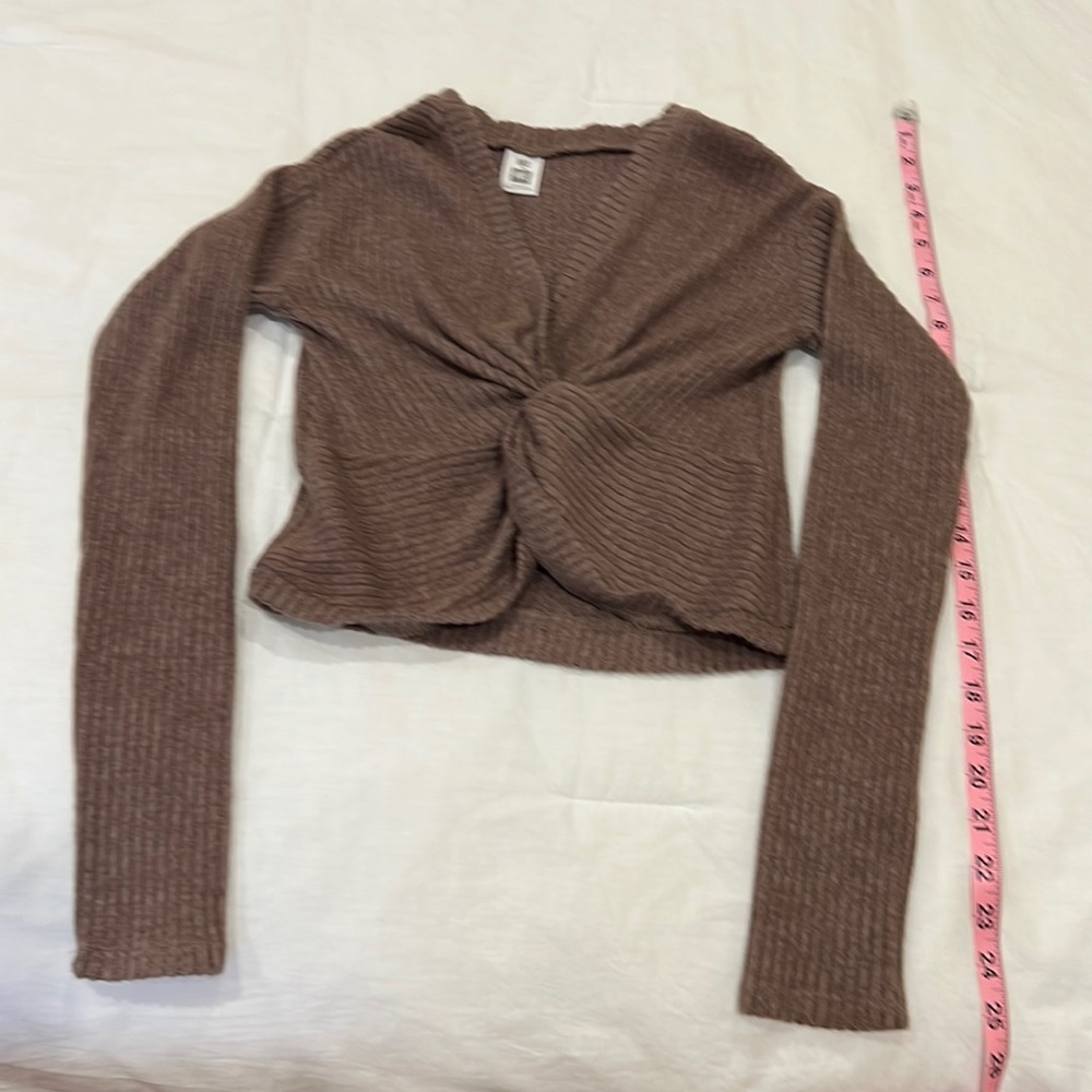 Pacsun Me to We Xsmall twist front lightweight brown sweater so soft and comfy